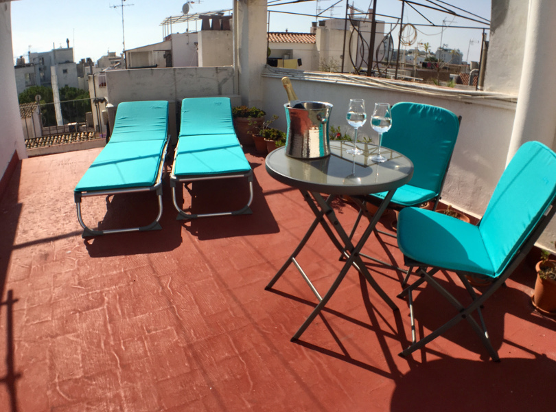Roof terrace.